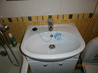 Фото установленной раковины в ванной №3